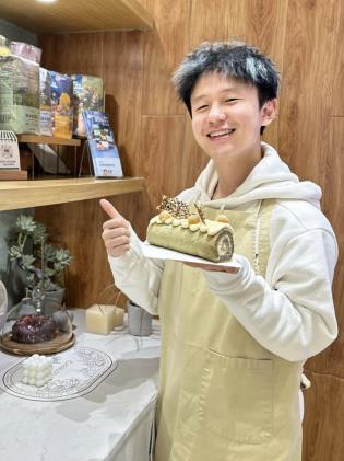 袁昊男