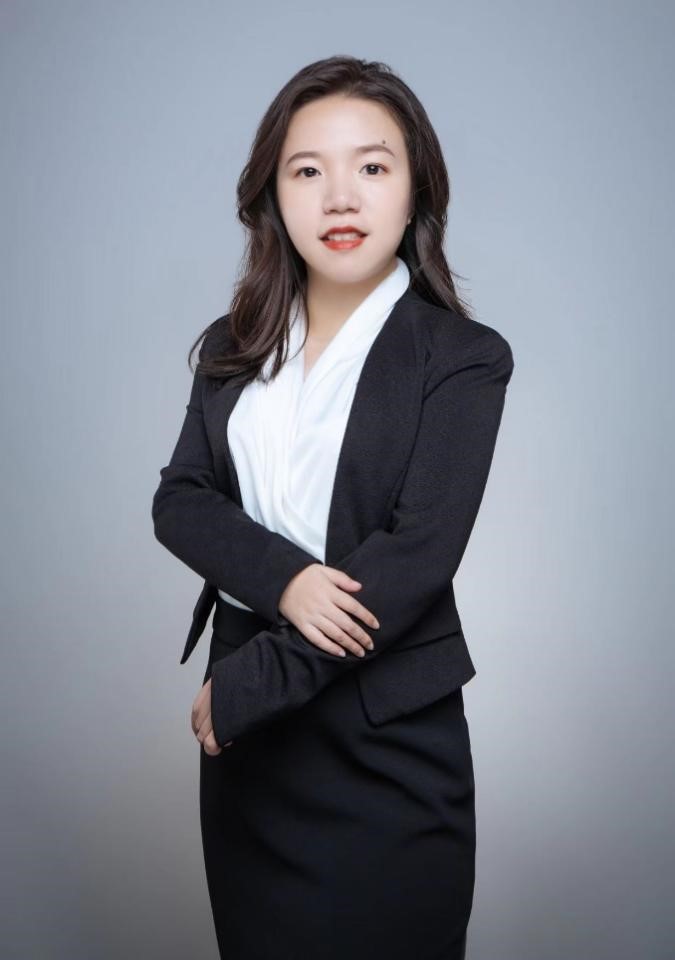 张戴婷